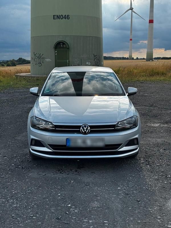 Silber Gebraucht 2021 VW Polo United Limousine | 11.500 € (Guter Preis) - Bild 1/4