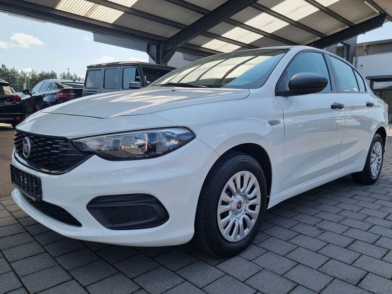 Weiß Gebraucht 2020 Fiat Tipo Pop Limousine | 8.900 € (Superpreis) - Bild 1/4