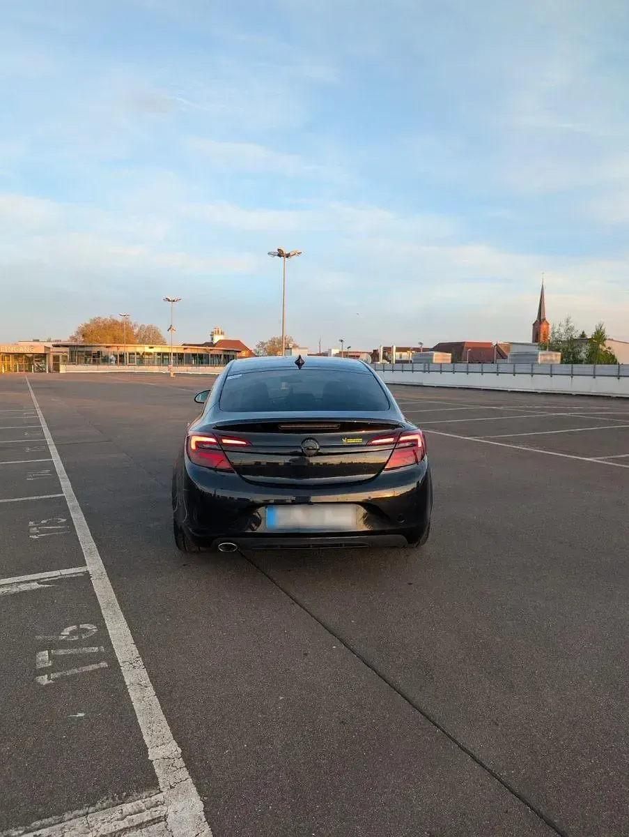 Gebraucht Opel Insignia OPC 170 PS (125 kW) 2016 Schwarz Limousine