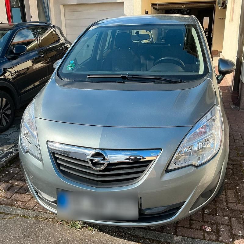 Gebraucht Opel Meriva 120 PS (88 kW) 2014 Silber Van / Kleinbus