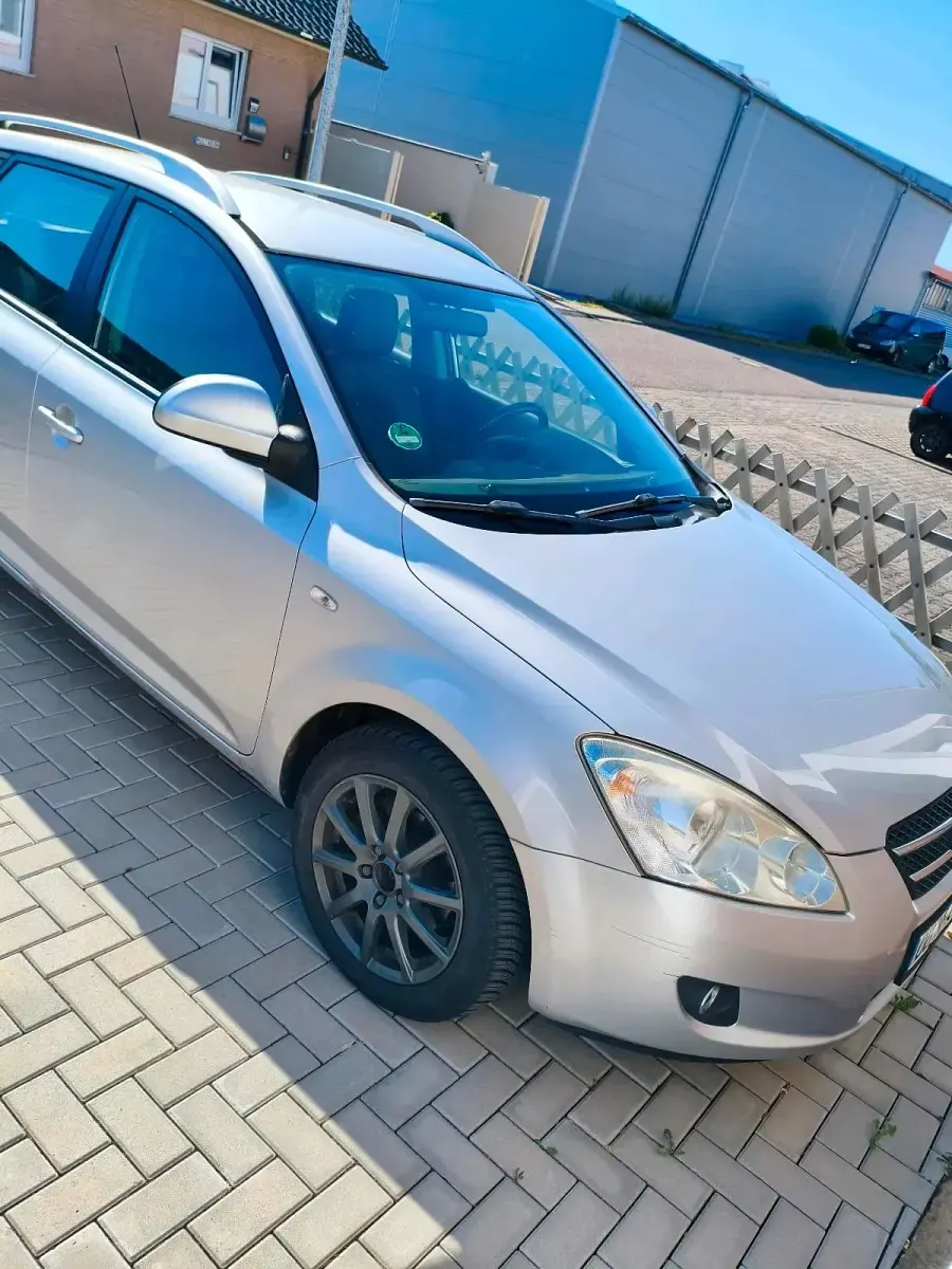 Gebraucht Kia Ceed 90 PS (66 kW) 2008 Kleinwagen