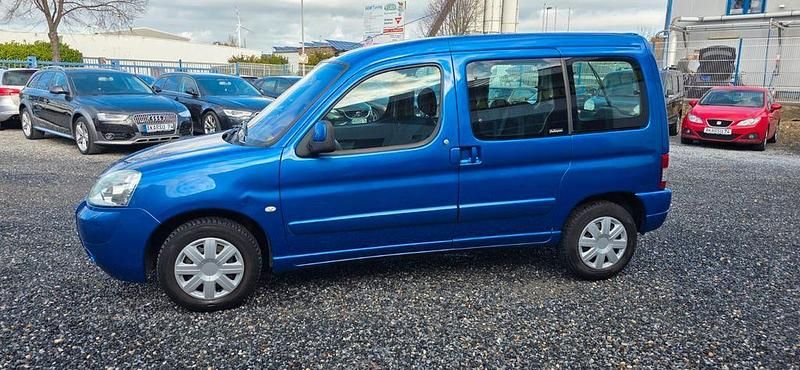 Gebraucht Citroën Berlingo 75 PS (55 kW) 2006 Blau Van / Kleinbus