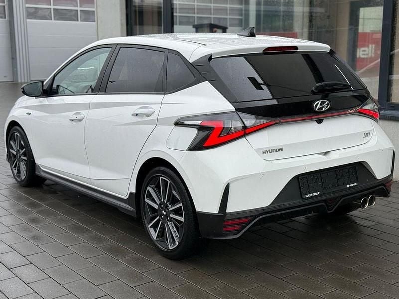 Gebraucht Hyundai i20 N Line 101 PS (74 kW) 2023 Weiß Kleinwagen