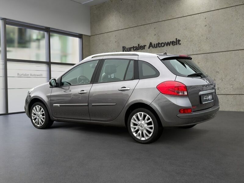 Gebraucht Renault Clio II Luxe 101 PS (74 kW) 2010 Grau Limousine