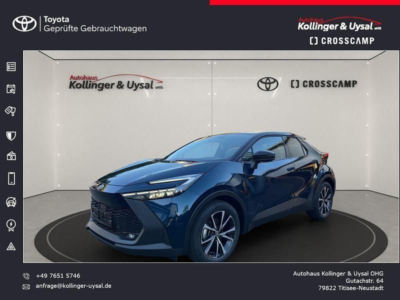 Dunkel türkisblau metallic/ da Neu 2025 Toyota C-HR SUV | 33.980 € (Superpreis) - Bild 1/4
