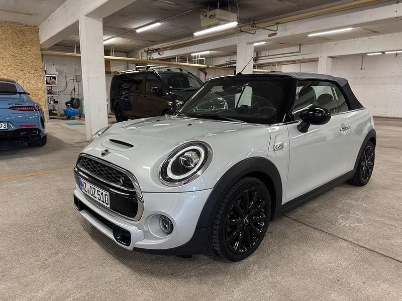 Silber Gebraucht 2020 Mini Cooper S Cabriolet Chili Cabrio | 22.800 € (Guter Preis) - Bild 1/4
