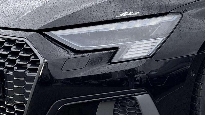 Gebraucht Audi A3 Edition .1 150 PS (110 kW) 2020 Limousine