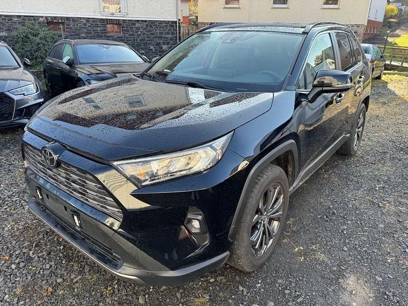 Schwarz Gebraucht 2022 Toyota RAV4 SUV | 28.300 € (Guter Preis) - Bild 1/4