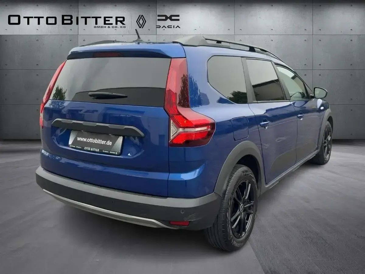 Gebraucht Dacia Jogger Comfort 101 PS (74 kW) 2022 Ironblau Van / Kleinbus