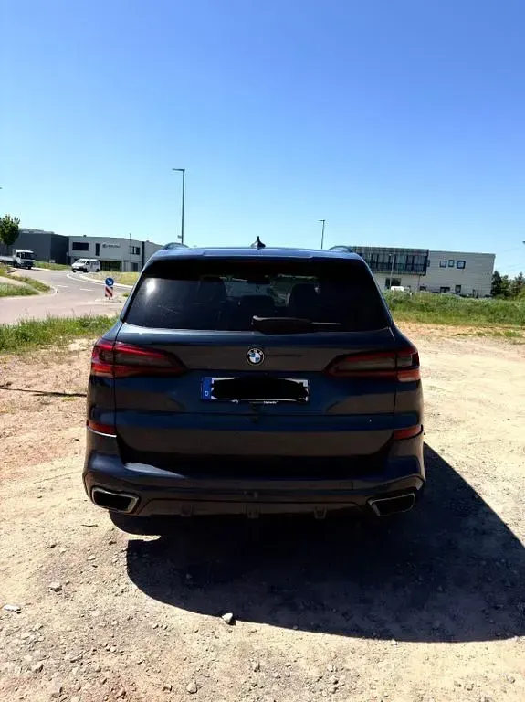 Gebraucht BMW X5 M50 Performance 530 PS (389 kW) 2022 Blau SUV