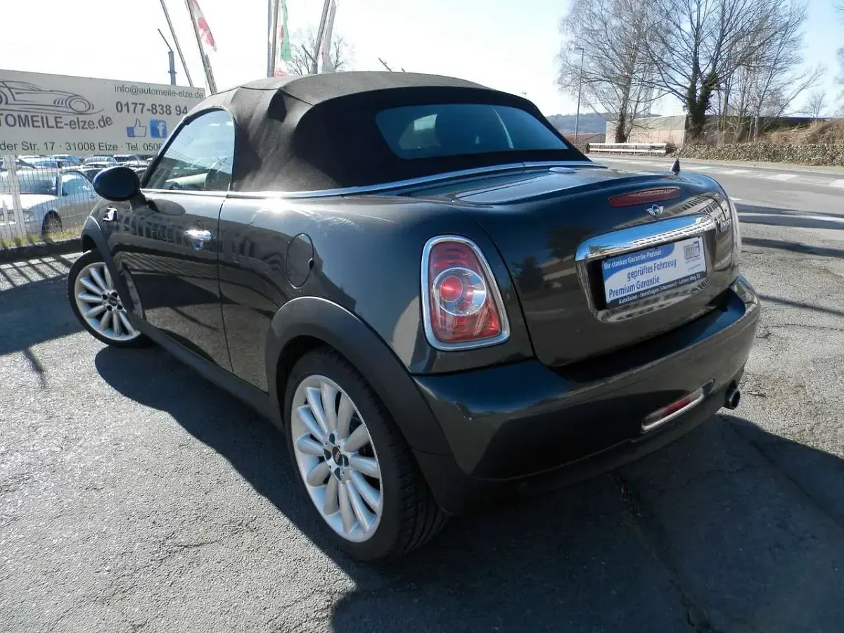 Usado Mini Cooper Cabriolet 122 CV (89 kW) 2013 Gris Descapotable