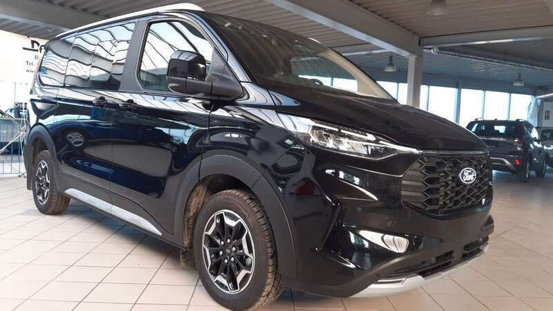 Schwarz Gebraucht 2024 Ford Tourneo Custom Active Van | 53.990 € (Teuer) - Bild 1/2