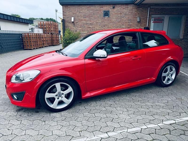 Gebraucht Volvo C30 R-Design 114 PS (83 kW) 2012 Rot Kleinwagen