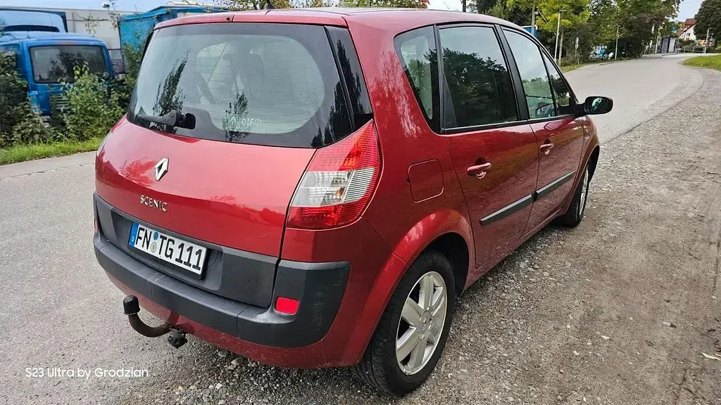 Gebraucht Renault Scénic II Avantage 113 PS (83 kW) 2005 Rot Van / Kleinbus
