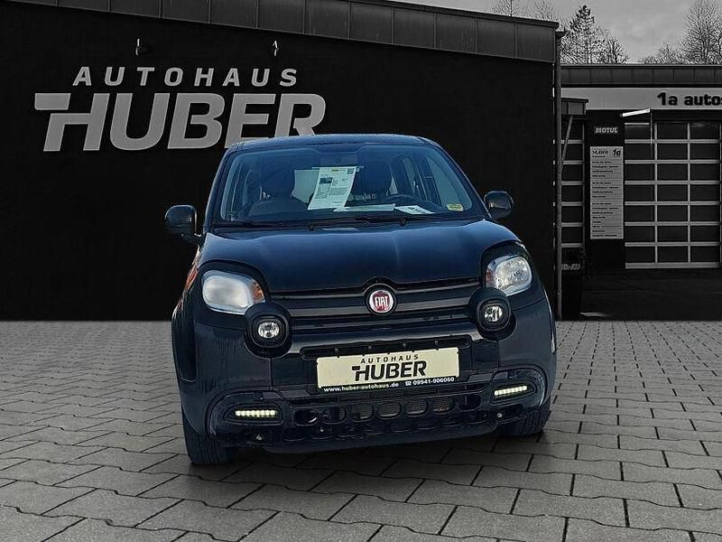 Gebraucht Fiat Panda 71 PS (52 kW) 2023 Schwarz Kleinwagen