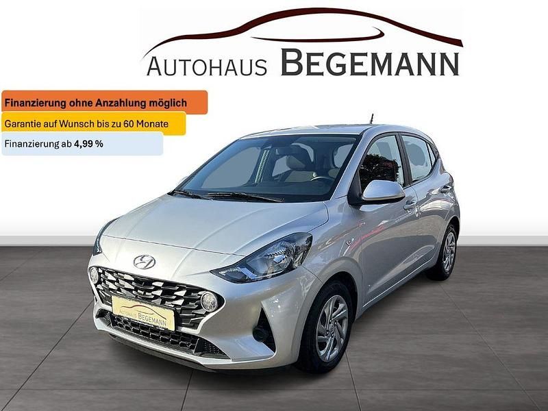 Gebraucht Hyundai i10 Select 67 PS (49 kW) 2023 Silber Kleinwagen