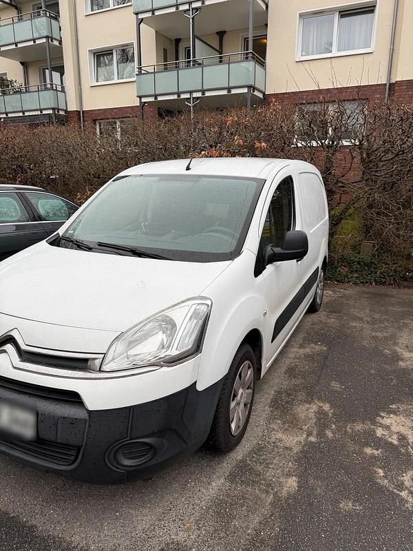 Gebraucht Citroën Berlingo 75 PS (55 kW) 2013 Weiß Van / Kleinbus