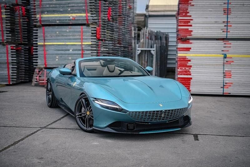 Neu Ferrari Roma 620 PS (456 kW) 2025 Blau Cabrio