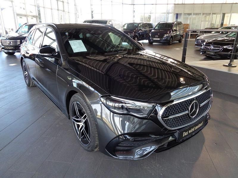 Gebraucht Mercedes E300 AMG line 204 PS (150 kW) 2025 Grau Limousine