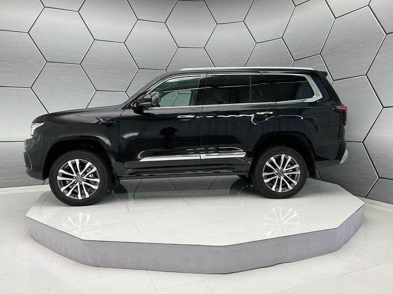 Neu Baic BJ60 256 PS (188 kW) 2026 Schwarz SUV