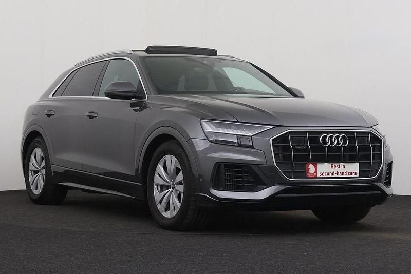 Gebraucht Audi Q8 2024 Grau SUV