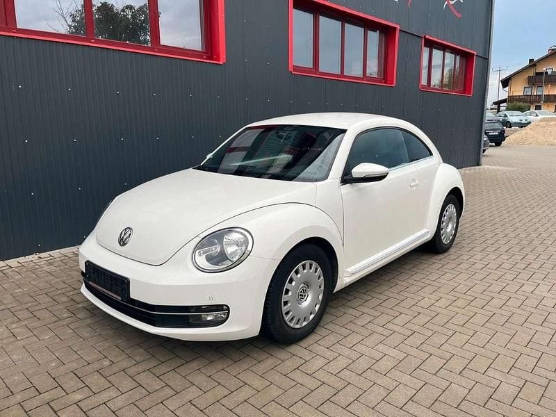 Candyweiß Gebraucht 2012 VW Beetle Design Coupé | 9.000 € (Fairer Preis) - Bild 1/4