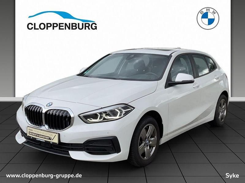 Weiß Gebraucht 2022 BMW 118 Kleinwagen | 24.990 € (Fairer Preis) - Bild 1/4