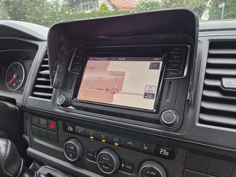 Gebraucht VW Multivan Highline 150 PS (110 kW) 2018 Weiß Van / Kleinbus