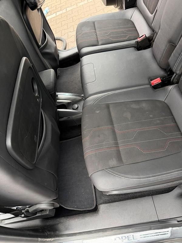 Gebraucht Opel Meriva 180 PS (132 kW) 2012 Andere farben Van / Kleinbus