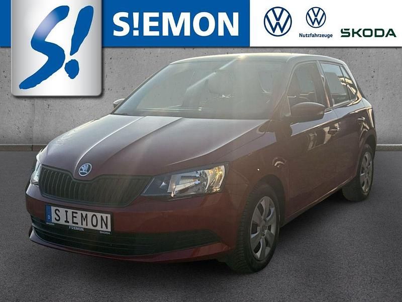 Gebraucht Skoda Fabia Active 60 PS (44 kW) 2017 Rot Limousine