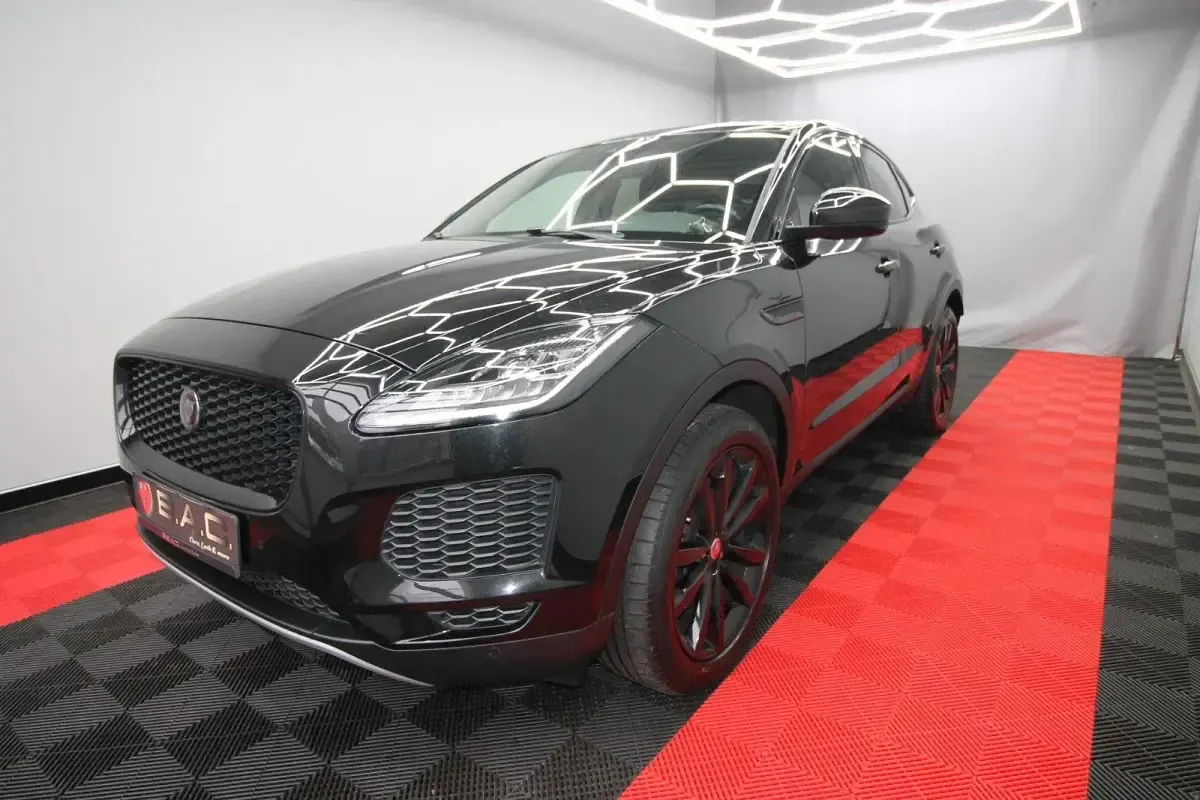 Usata Jaguar E-Pace R-Dynamic 200 CV (147 kW) 2019 Nero SUV