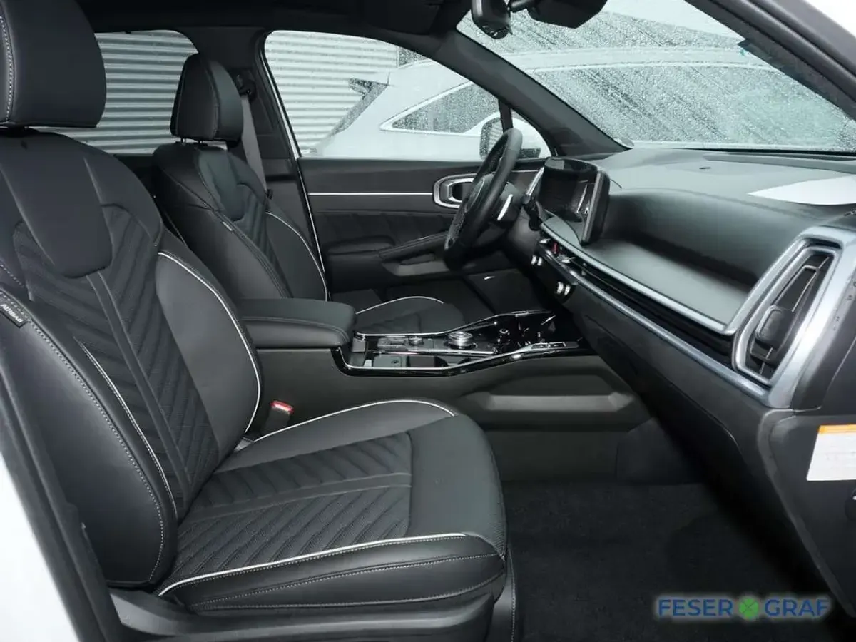 Neu Kia Sorento Premium 159 PS (116 kW) 2025 Snow white pearl SUV