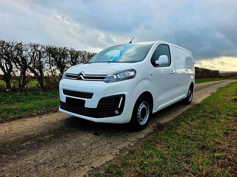 Gebraucht Citroën Jumpy Business Class 122 PS (89 kW) 2019 Weiß Van / Kleinbus