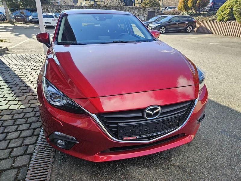 Gebraucht Mazda 3 Nakama 150 PS (110 kW) 2016 Rot Limousine
