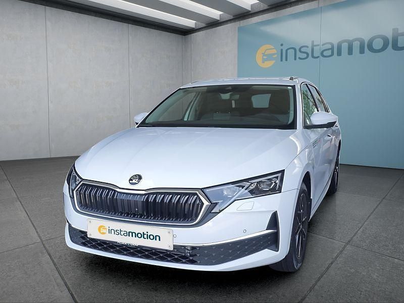 Weiß Gebraucht 2025 Skoda Octavia Kombi | 44.349 € - Bild 1/4