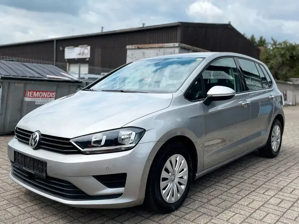 Gebraucht VW Golf Sportsvan 116 PS (85 kW) 2017 Silber Van / Kleinbus