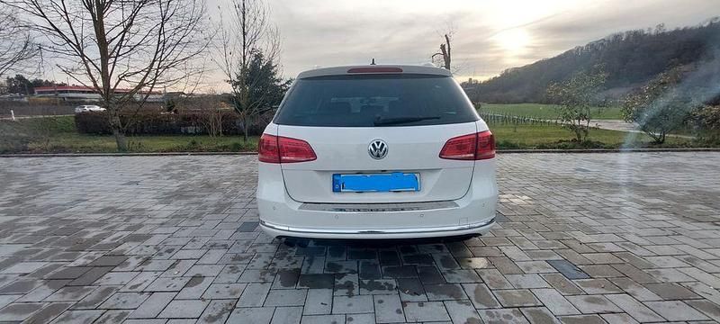 Gebraucht VW Passat Comfortline 140 PS (102 kW) 2014 Weiß Kombi