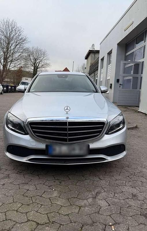Gebraucht 2018 Mercedes C200 Avantgarde Limousine | 19.500 € (Fairer Preis) - Bild 1/4