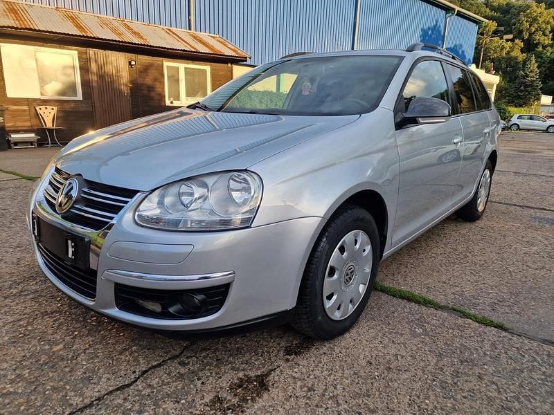 Silber Gebraucht 2009 VW Golf VI Kombi | 6.400 € (Fairer Preis) - Bild 1/4