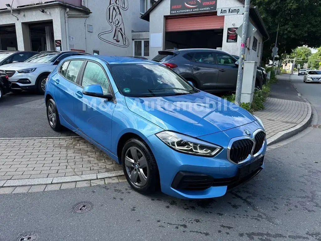 Gebraucht BMW 116 Advantage 109 PS (80 kW) 2021 Blau Kleinwagen