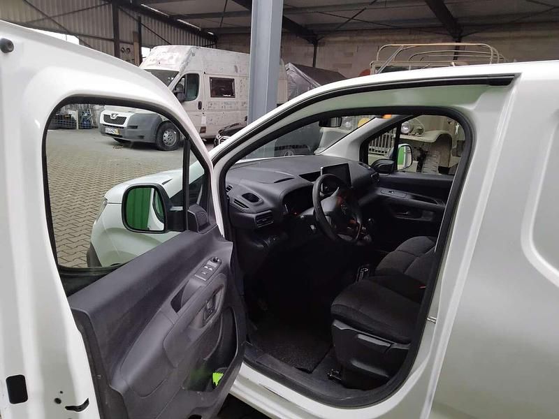 Gebraucht Citroën Berlingo 99 PS (72 kW) 2019 Weiß Van / Kleinbus