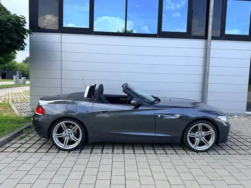 Gebraucht BMW Z4 M Sport 156 PS (114 kW) 2016 Grau Cabrio