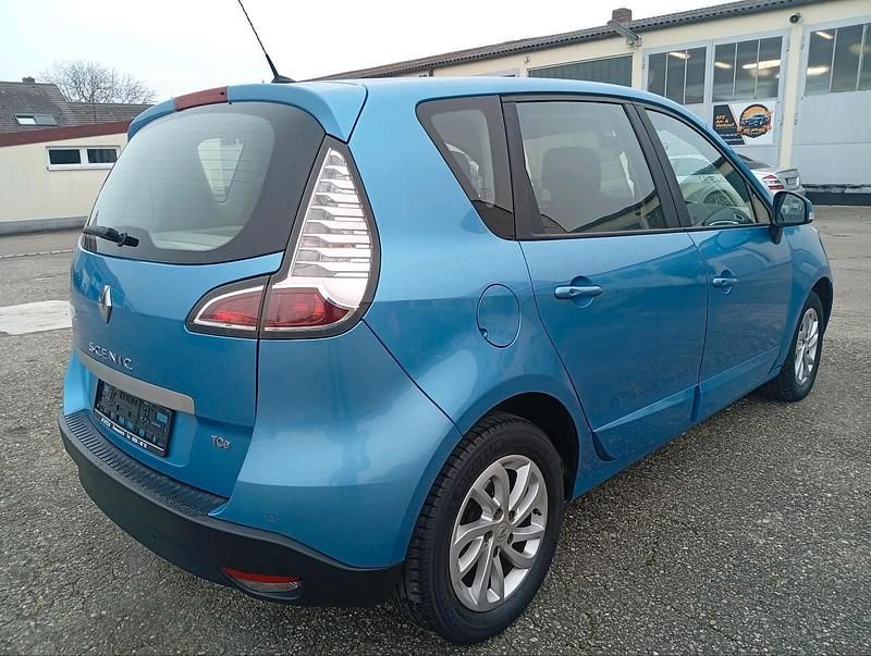 Blau Gebraucht 2014 Renault Grand Scénic III Van / Kleinbus | 7.850 € (Fairer Preis) - Bild 1/4