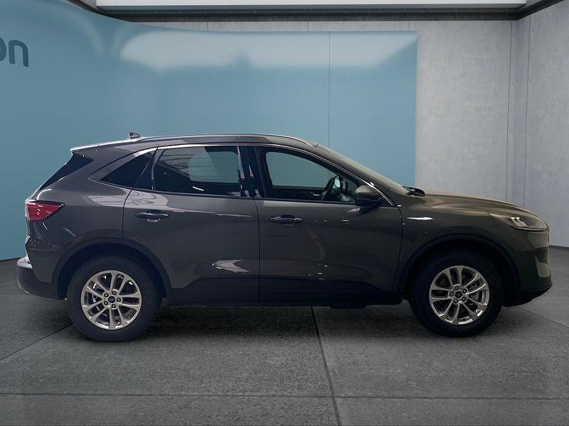 Gebraucht Ford Kuga Titanium 224 PS (164 kW) 2021 Grau SUV