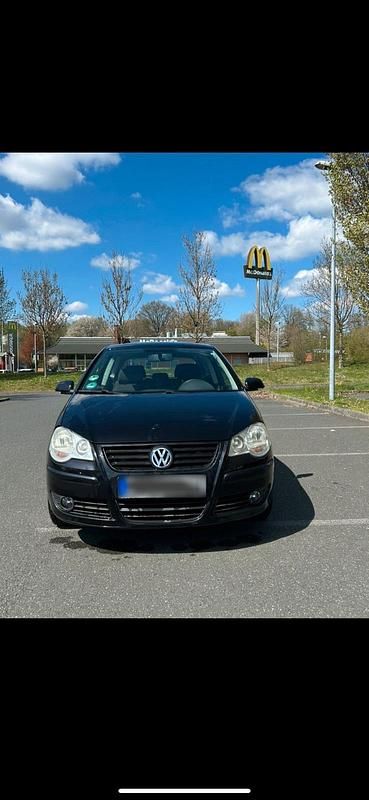 Second-hand VW Polo 75 CP (55 kW) 2007 Negru Hatchback