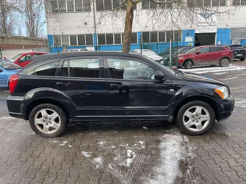 Gebraucht Dodge Caliber SXT 156 PS (114 kW) 2009 Schwarz Kleinwagen