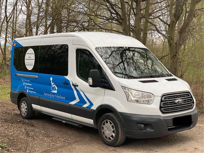 Gebraucht Ford Transit 131 PS (96 kW) 2019 Weiß Van / Kleinbus