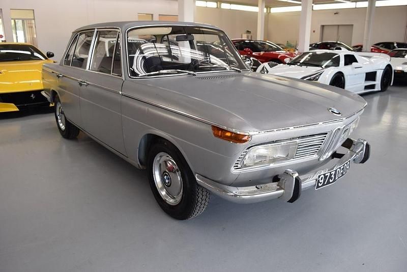 Gebraucht BMW 2000 120 PS (88 kW) 1968 Silber Limousine