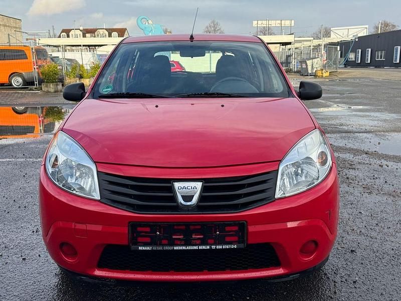 Gebraucht Dacia Sandero Ambiance 75 PS (55 kW) 2009 Rot Limousine