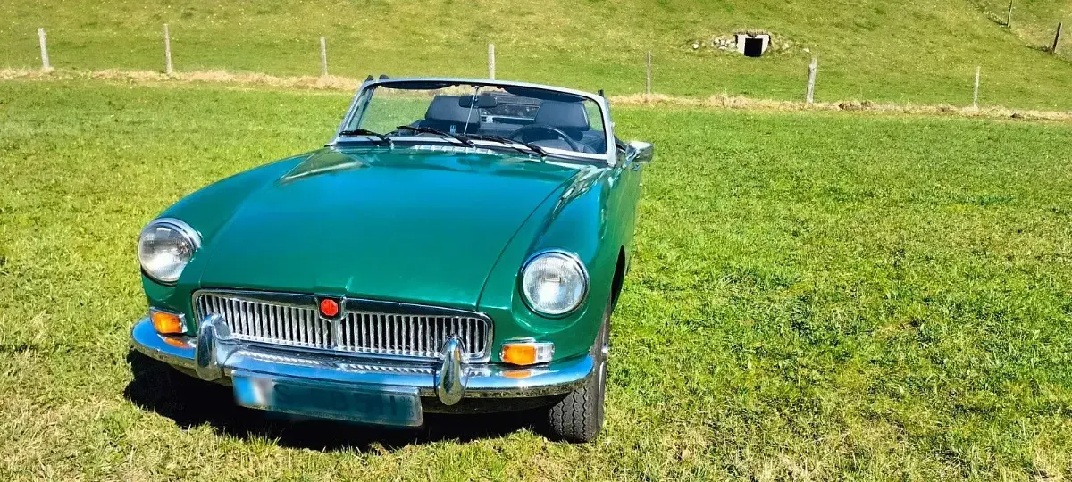 Käytetty MG B 95 HP (69 kW) 1976 Vihreä Avoauto